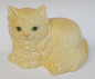 Preview: Porzellanfigur Katze cremefarben Goebel Nr. 31 034 09 13x9cm H9cm #1230 (N)