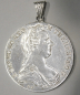 Preview: Münzanhänger Theresientaler Silber Maria Theresia als Anhänger Ø4cm #b