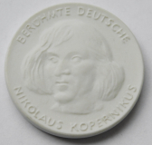 Medaille Plakette Meissen Nikolaus Kopernikus Bisquitporzellan weiß I. Wahl Ø4cm (N)