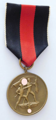 Sudetenlandmedaille 1938 am Trageband mit Etui