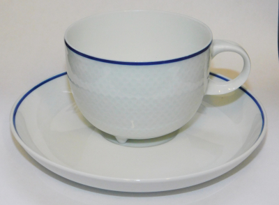 Kaffeetasse + Untertasse Rosenthal Century Wirkkala weiß blauer Rand (N)