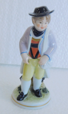 Dekorative Porzellanfigur Ludwigsburg junger Mann Wanderer 11,5cm