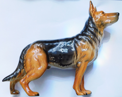 Porzellanfigur Hund Schäferhund Goebel 30 618-20 Länge 23cm hoch 19cm (N)