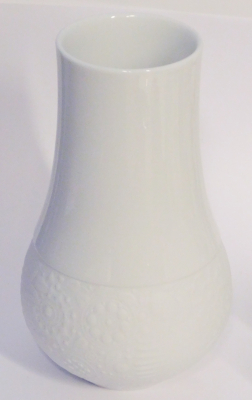 Vase Rosenthal Wiinblad Bisquitporzellan weiß Relief floral 2974 17cm