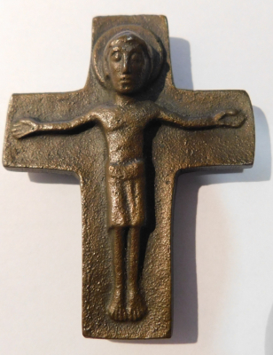 Kleines Bronze Kreuz Jesus plastisch 7,6x6cm