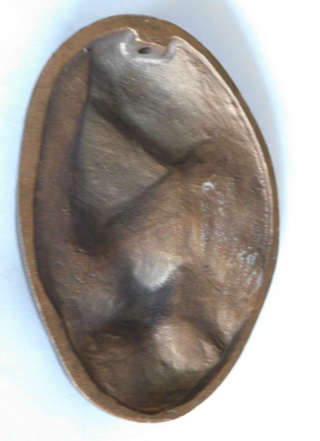 Seltenes Bronze Relief Jesus Maria Kelch plastisch 10x7,5cm