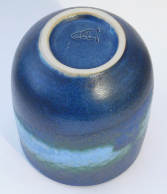 Kleine Studiokeramik Vase Claudia Craemer Fischerhude grün-blau 8,5cm (N)